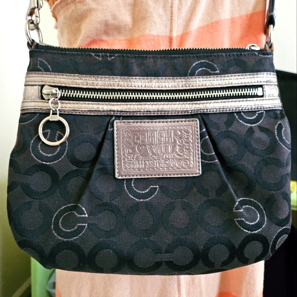 Coach Poppy purse